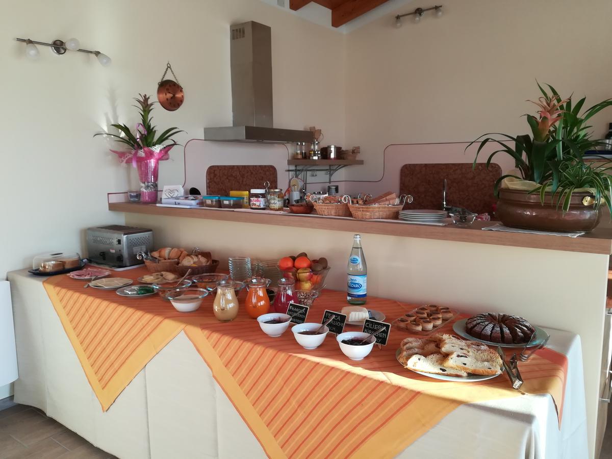 Agriturismo Corte Dei Fiori Caprino Veronese Eksteriør billede